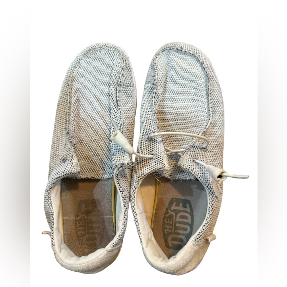 Women’s Hey Dudes Wendy casual loafers Six Stone White Size 9
